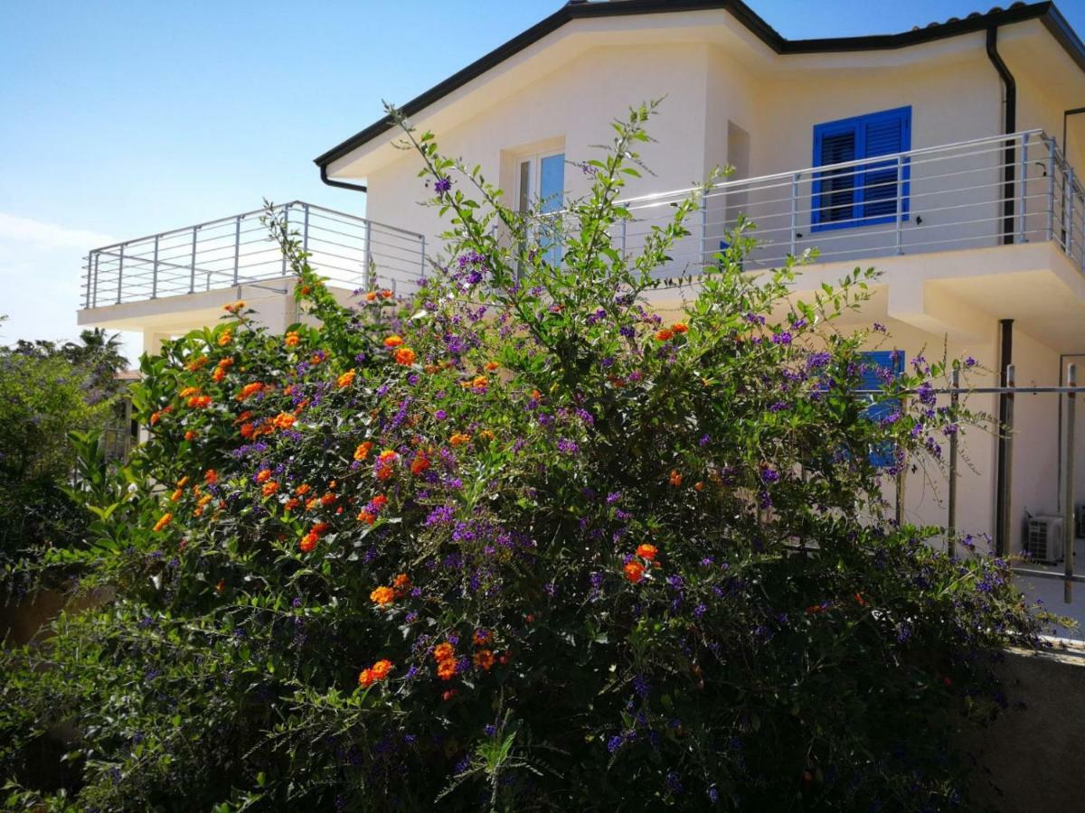 Appartamenti San Lorenzo Marzamemi Cecilia Рейтані Екстер'єр фото